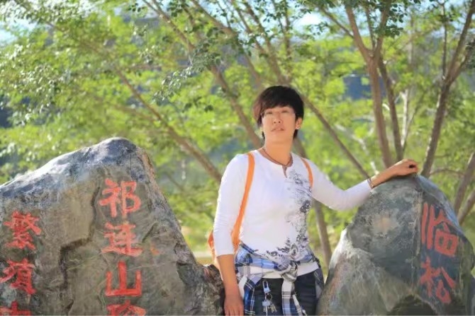 弱水河边青春草的第一张照片--永春交友网