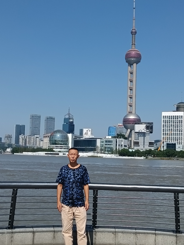 伪装浪漫的第一张照片--永春交友网