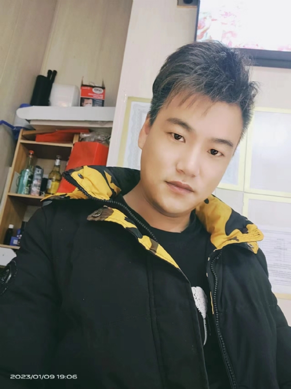 孤酒枕愁眼眠的第一张照片--永春交友网