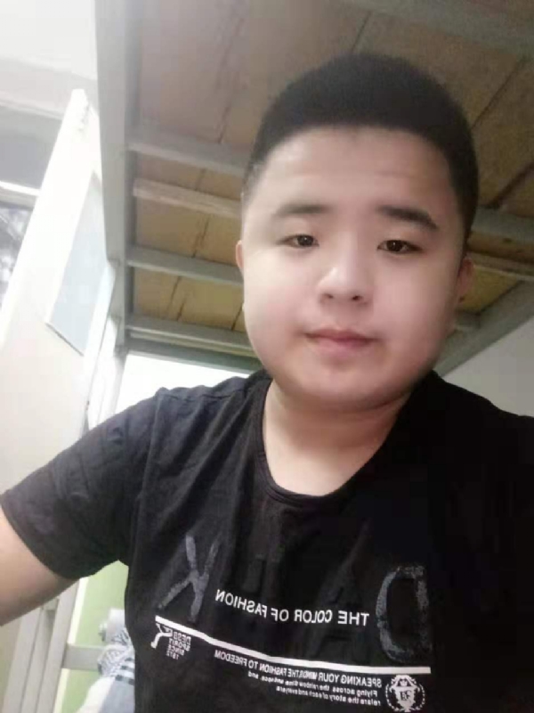打小就爱淘气的第一张照片--永春交友网